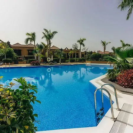 Vila Townhouse Del Duque 5duk49 *