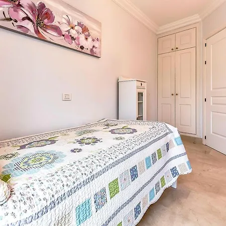 Vila Townhouse Del Duque 5duk49