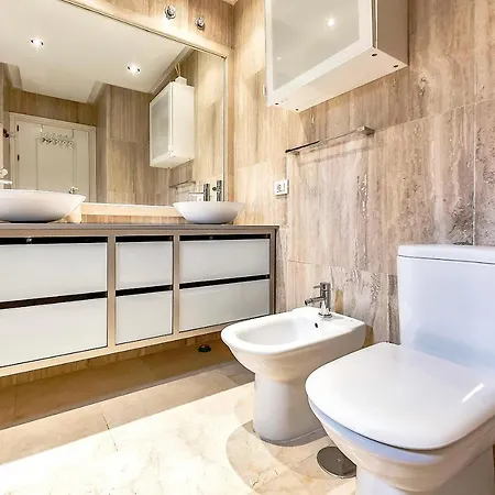 Vila Townhouse Del Duque 5duk49