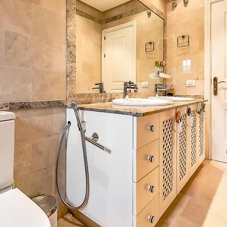Townhouse Del Duque 5duk49 Villa