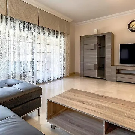 Townhouse Del Duque 5duk49 Vila